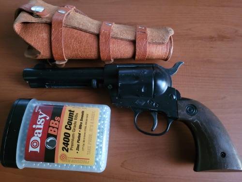Vintage early 80`s Colt Daisy BB Gun