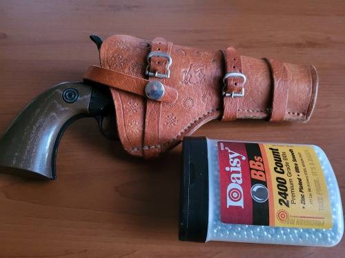 Vintage early 80`s Colt Daisy BB Gun