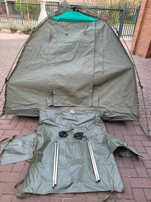 Dome Tent with high tensile spring steel frame