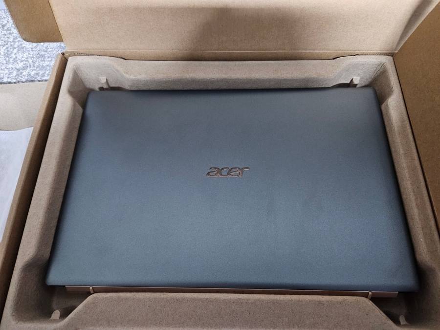 ACER SWIFT 5 i7