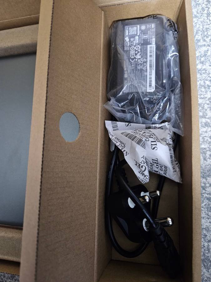 ACER SWIFT 5 i7