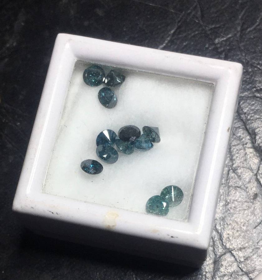 2 Ct 12 piece Blue Diamond lot 2.00 Ct , I1/12 , 3.1 - 3,2mm