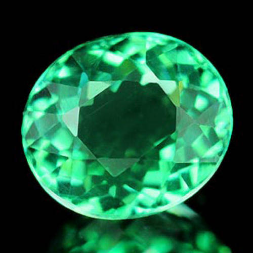 JUST JEWELS -  BRILLIANT NEON GREEN  TOURMALINE OVAL CUT (1.04 Ct)
