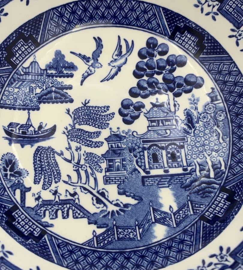 Small Churchill Blue Willow Oatmeal Bowl - Staffordshire, England, 15.5cm