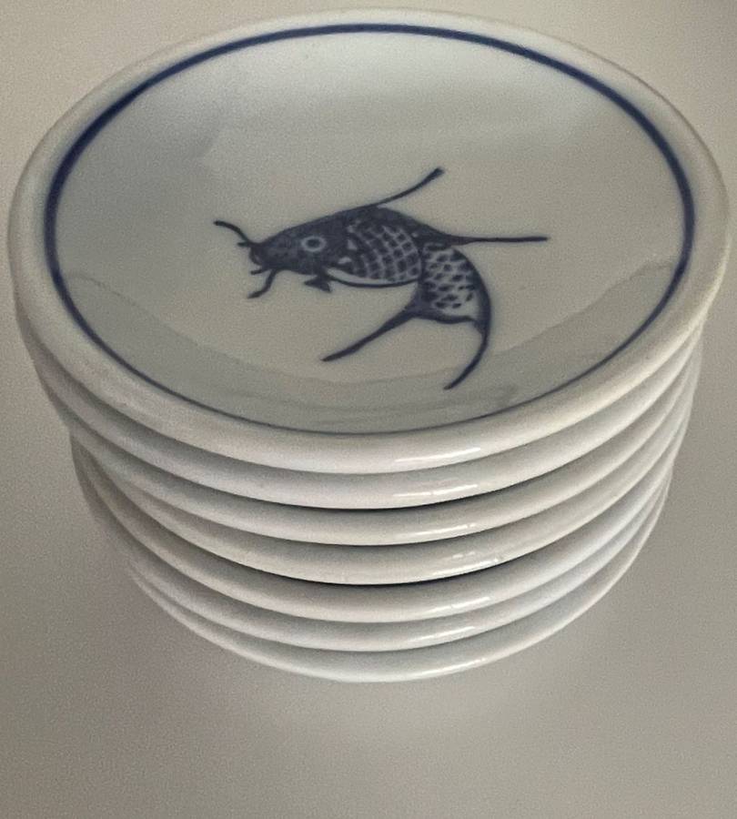 28-Piece Vintage Chinese Blue Koi Fish Dinnerware Set - Bowls, Plates, Spoons, Sauce Bowls, and Cups