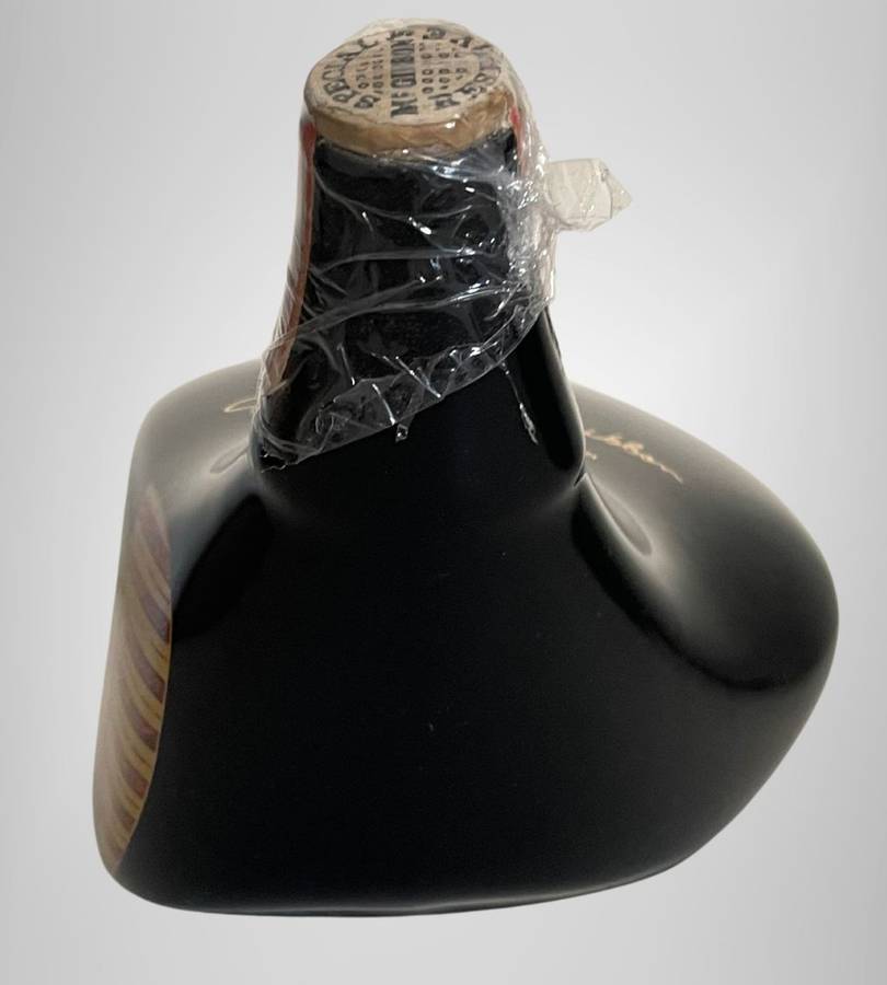 Douglas McGibbons Driver Decanter  McGibbons Special Reserve Golf Club Flagon c1980s with Blended