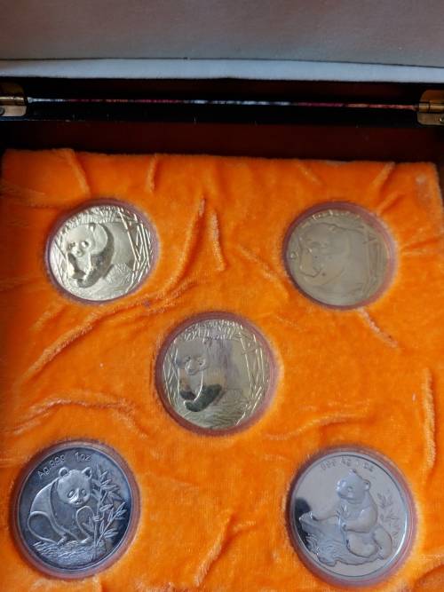 5  CHINESE PANDA COINS REPLICAS