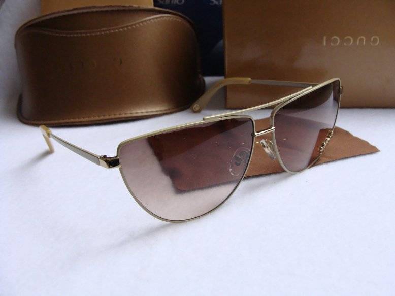Brand new Gucci 100% UV sunglasses GG2909/S sunglasses 62-12-135