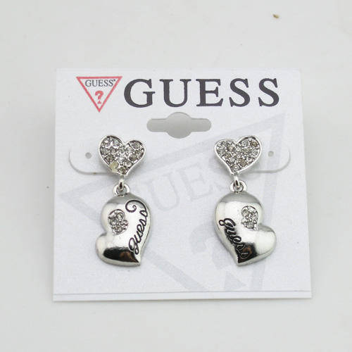 Brand new GUESS drop earrings.
