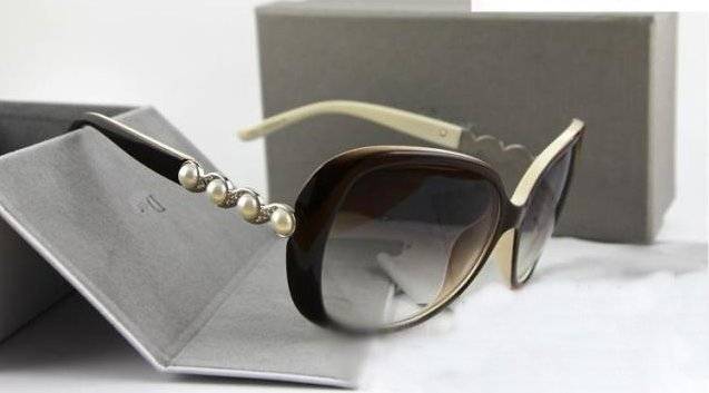 ladies Christian Dior hollow fine stars chocolate sunglasses.
