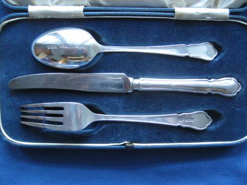 Sterling Silver 3 Piece Christening Set / Childs Cutlery Set Sheffield Dubarry Pattern Fitted Case