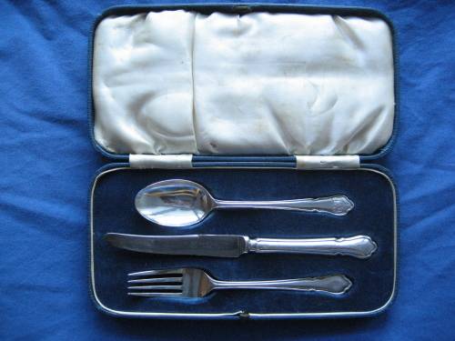 Sterling Silver 3 Piece Christening Set / Childs Cutlery Set Sheffield Dubarry Pattern Fitted Case