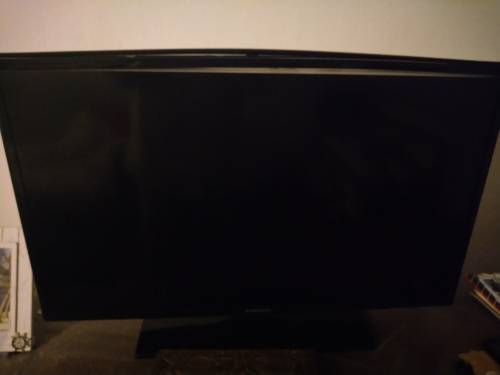 Samsung 32 Inch LCD TV *READ*