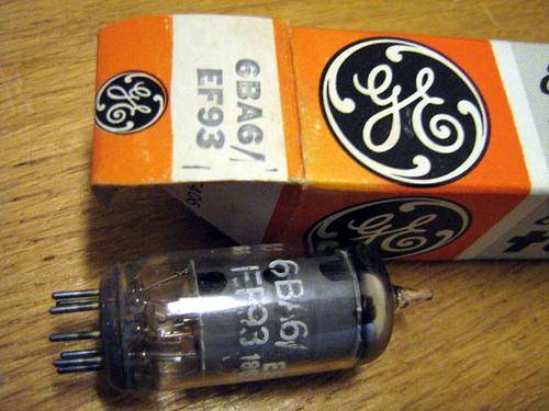 6BA6 / EF93 valve (electronic tube) for vintage radios