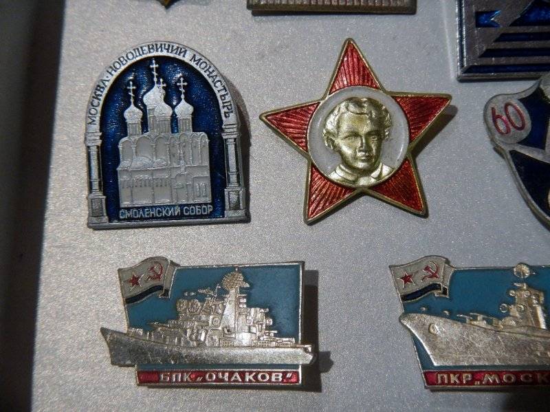 Soviet Russian badges - Lot 1