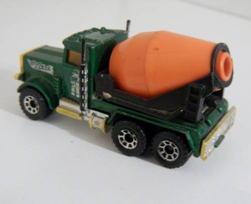 Matchbox Peterbilt cement truck