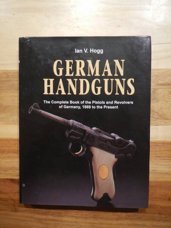 German Handguns - Ian V Hogg