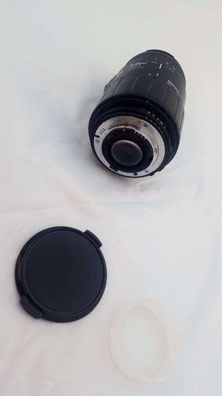 Sigma 70 - 300 lens for Nikon DSLR