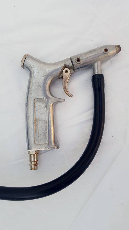 Sand blasting gun & extra hose