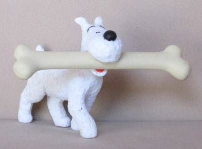 TINTIN - TINTIN'S DOG SNOWY WITH DINOSAUR BONE by PLASTOY