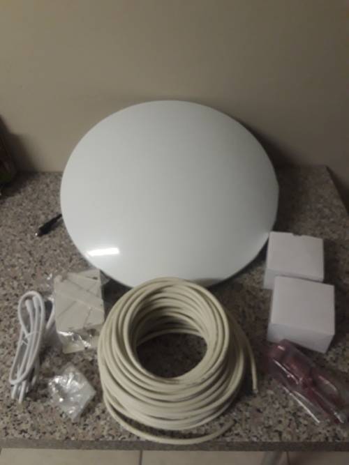 14" HDTV Shakespear antenna