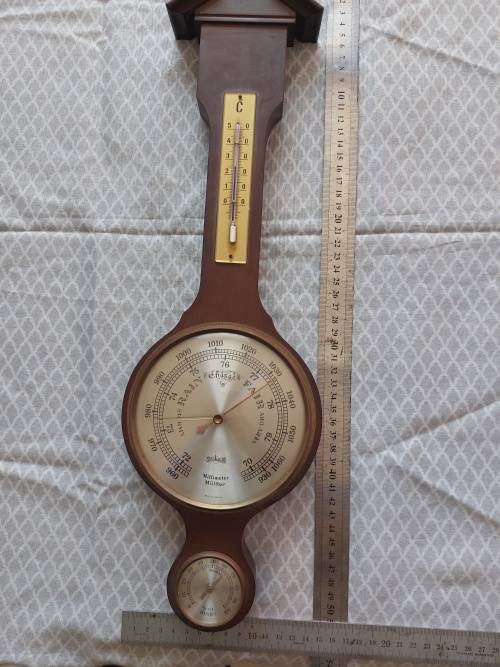 Vintage stockburger barometer