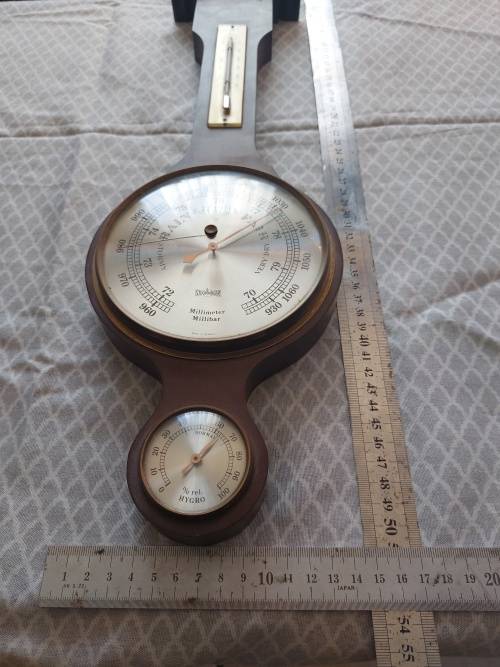 Vintage stockburger barometer