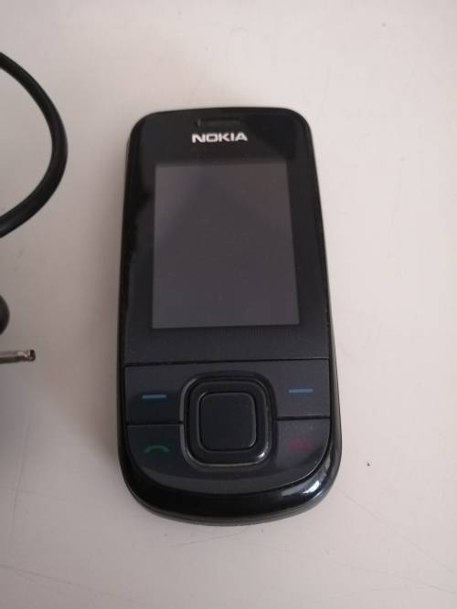 Nokia 3600s Cellphone - Working