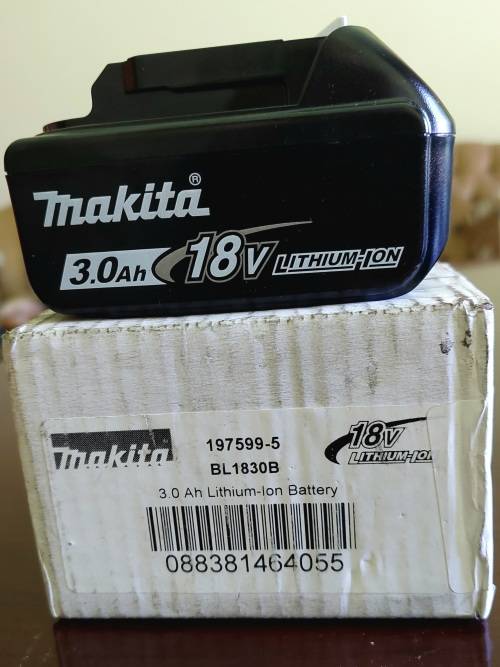 Makita BL1830B 18v Li-ion Rechargeable Battery 3.0Ah