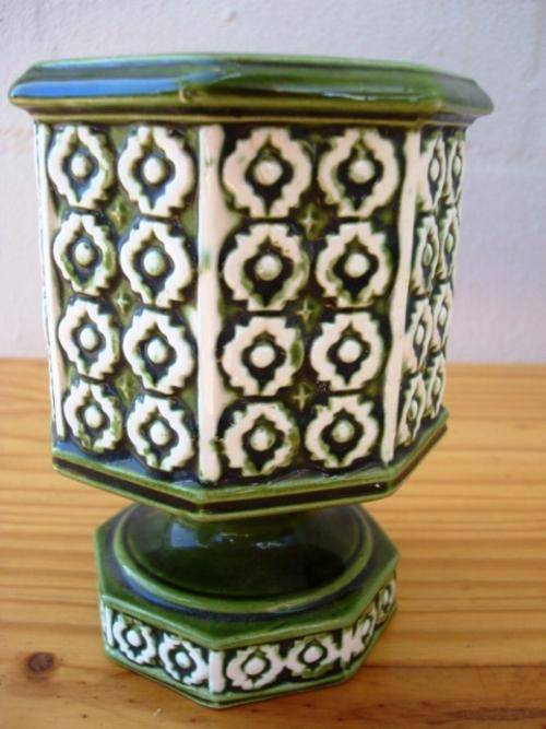 GREEN VASE (RELPO 5964)