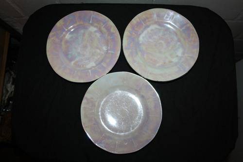 3 SMALL PLATES (MOTHER OF PEARL LOOK)