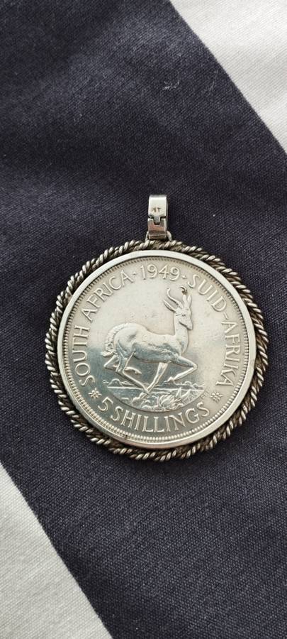 SILVER 1949 5 Shilling Pendant