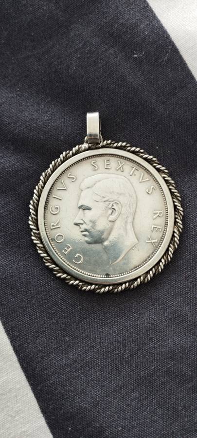 SILVER 1949 5 Shilling Pendant
