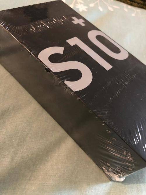 Brand New/Sealed Samsung S10+