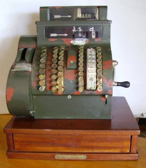 Aumy - Old Cash Registar Circa 1926