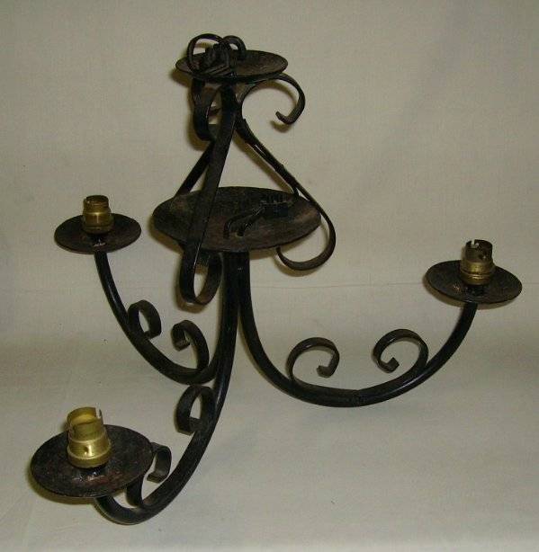 Aumy - Light Fitting. Lots of  Potential