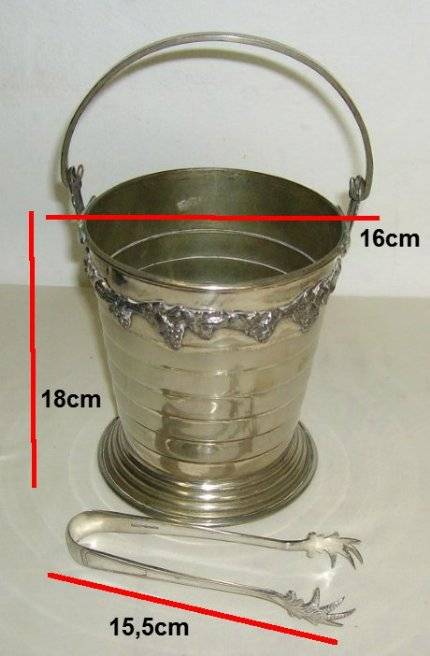 Aumy - Silver Plated Ice Bucket and Ice tongs