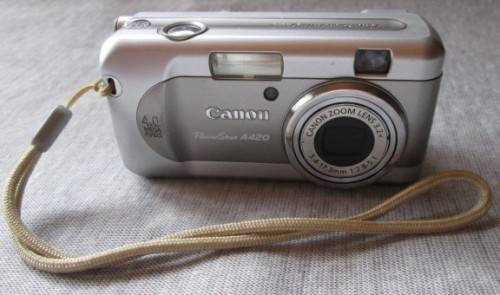 Canon A420 4.0 Mega Pixels (Untested)