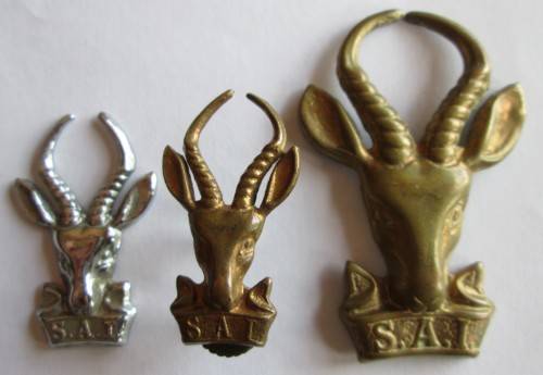 SA CORPS BERET BADGES VARIETY SAI (LOT)