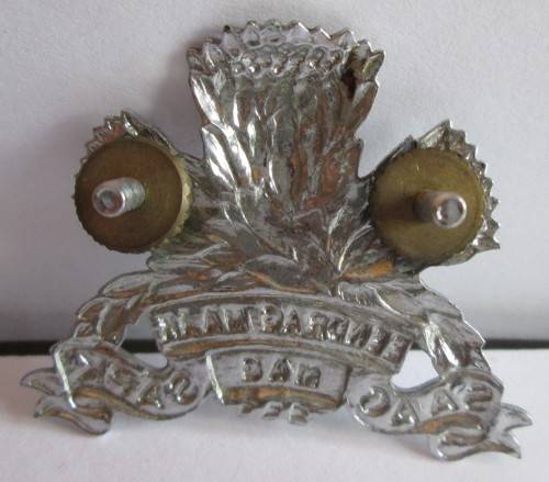 SA ARMOUR CORPS CAP BADGE 1970's - 1980