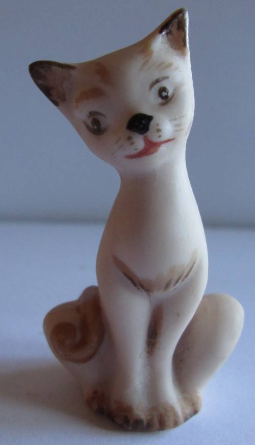 CAT ORNAMENT