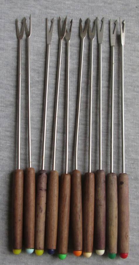 FONDUE FORKS/STICKS x10 SET (SEE DESCRIPTION)
