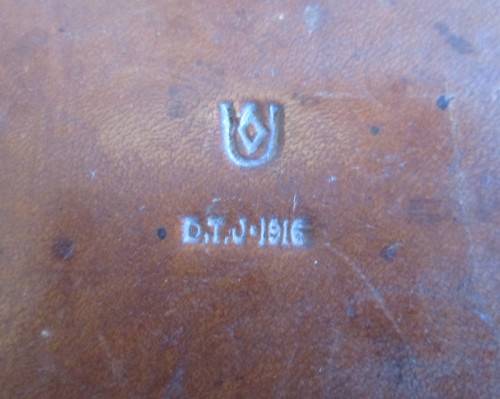 WWI BINOCULARS WITH CARRY CASE (NO MARKINGS)