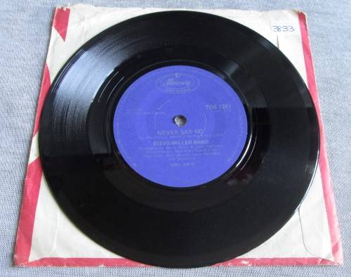 STEVE MILLER BAND - ABRACADABRA 1982 (TOS 1387) 45 RPM RECORD