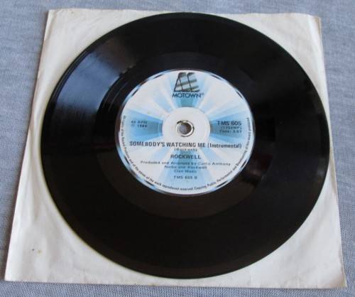 ROCKWELL - 1984 SOMEBODY`S WATCHING ME/INSTURMENTAL (TMS 605) 45RPM RECORD - A3591
