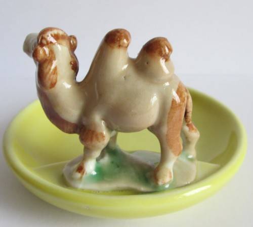 WADE BACTRIAN CAMEL WHIMTRAYS - FIRST WHIMSIES DERIVATIVES WHIMTRAYS 1958-1965 (SEE DESCRIPTION)
