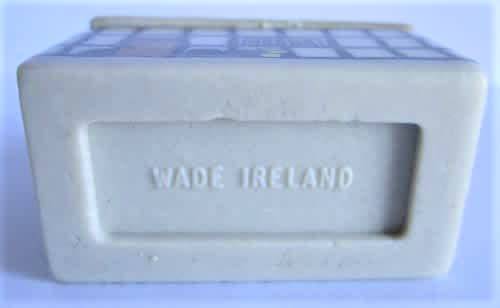 WADE WHY KNOTT INN WHIMSEY-ON-WHY SET ONE 1980-1981 (SEE DESCRIPTION)