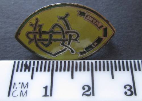 EN AVANT BADGE / PIN - A139