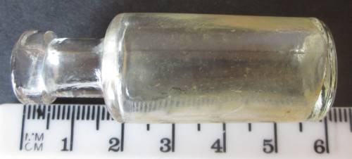 ASSORTED SMALL GLASS BOTTLES (LOT) - A69