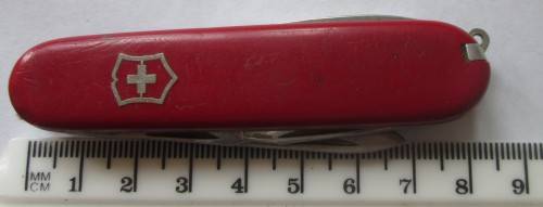 VICTORINOX POCKET KNIFE SWITZERLAND - RAK105